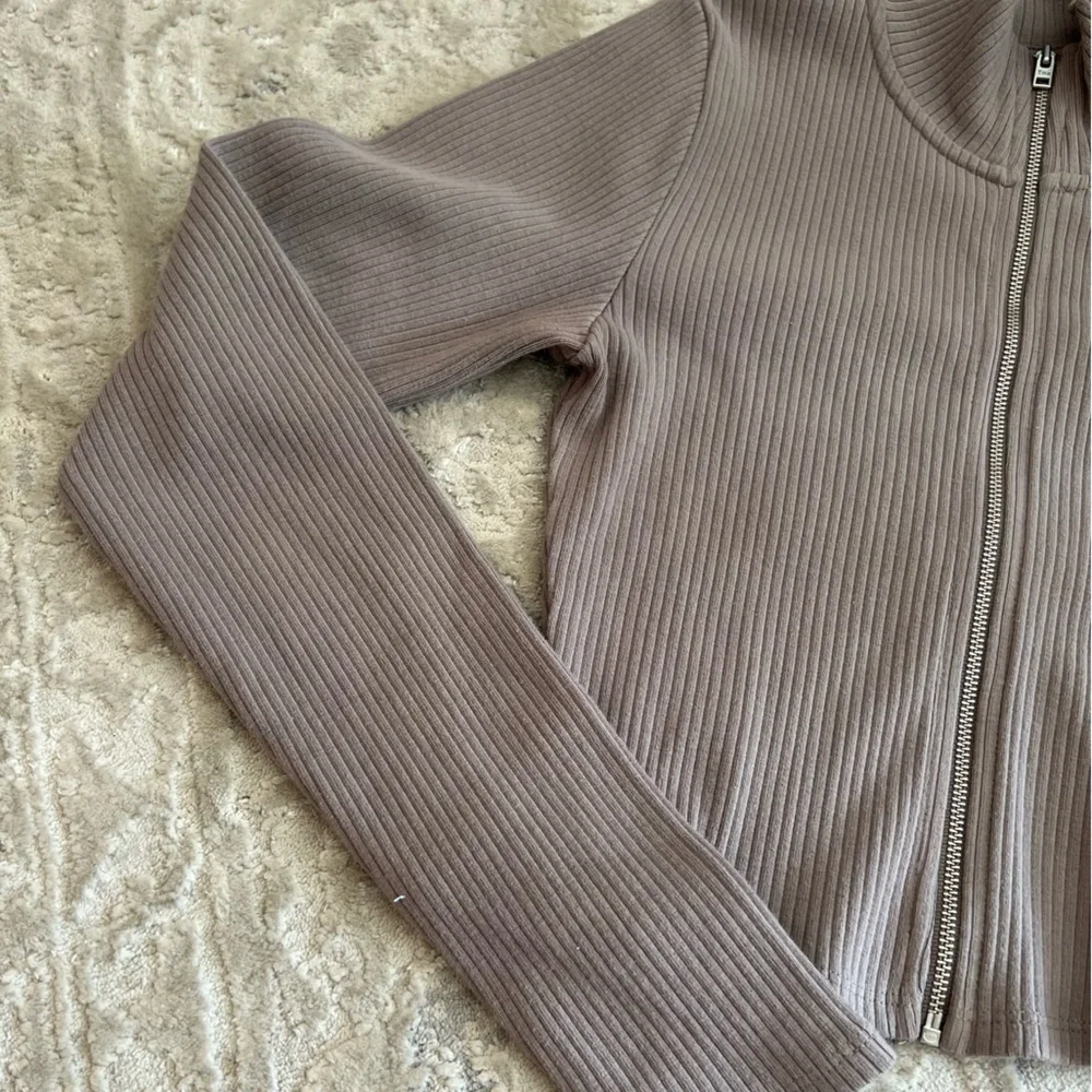 TNA crop jacket - Picture 4 of 9